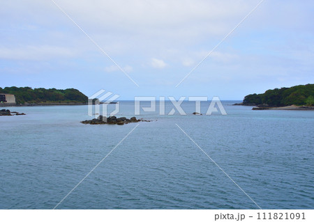 佐賀県唐津東港から長崎県壱岐市印通寺港までの船旅風景(2022年) 111821091