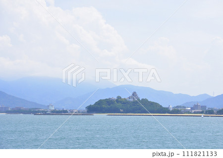 佐賀県唐津東港から長崎県壱岐市印通寺港までの船旅風景(2022年) 佐賀県唐津東港から長崎県壱岐市印通寺港までの船旅風景(2022年) 111821133