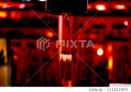 京都府　京都市　伏見稲荷神社　関西　近畿地方　鳥居　夏　観光　神社　仏閣　寺　伝統文化　赤　参拝 111822909