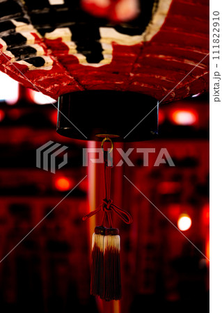 京都府　京都市　伏見稲荷神社　関西　近畿地方　鳥居　夏　観光　神社　仏閣　寺　伝統文化　赤　参拝 111822910