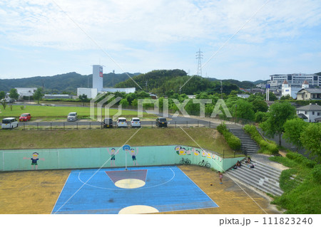 唐津線多久駅から西唐津駅までの車窓風景 111823240