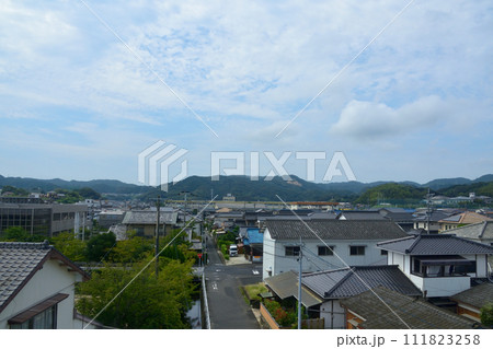 唐津線多久駅から西唐津駅までの車窓風景 111823258