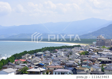 佐賀県唐津市唐津城とその周辺風景 佐賀県唐津市唐津城とその周辺風景 111823463