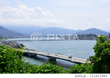 佐賀県唐津市唐津城とその周辺風景 佐賀県唐津市唐津城とその周辺風景 111823464
