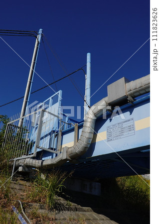 末吉ポンプ場汚水圧送管橋 111823626
