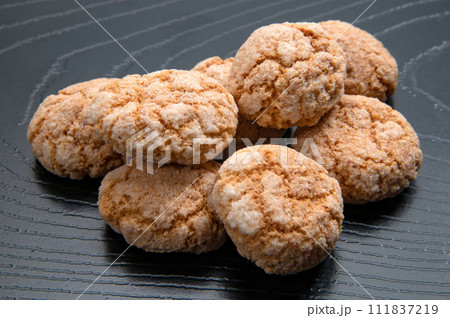 懐かしい日本の駄菓子、マコロン 懐かしい日本の駄菓子、マコロン 111837219