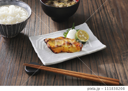 アコウダイの西京焼き 111838208