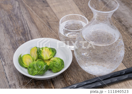 芽キャベツの昆布締め 冷酒 111840523