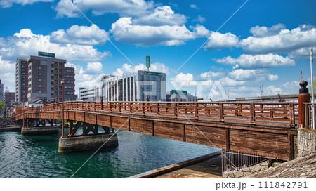 北九州市の常盤橋 111842791