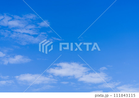 青い空・白い雲 111843115