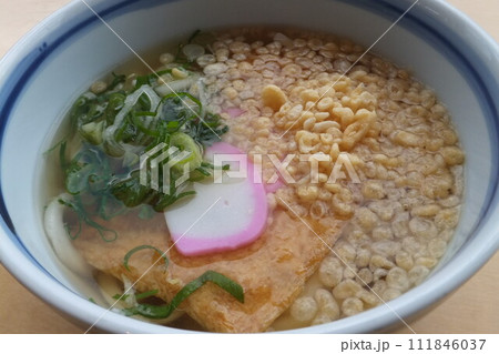 道の駅フレッシュあさごで食べる「きつねうどん」 道の駅フレッシュあさごで食べる「きつねうどん」 111846037
