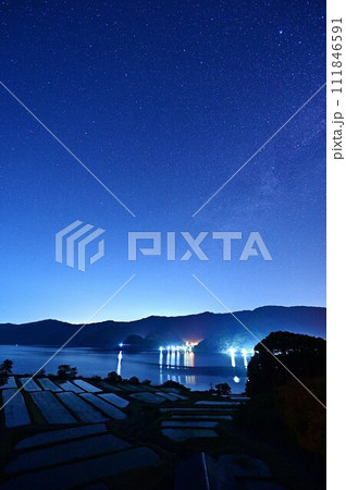 田烏の棚田と星空 田烏の棚田と星空 111846591