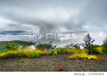 【万理一空】巻き上がる雲【小浅間山】 【万理一空】巻き上がる雲【小浅間山】 111851603