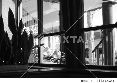 バイクの眼 バイクの眼 111852384
