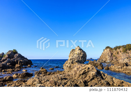 江須崎島からの朝風景　和歌山県すさみ町 111870432