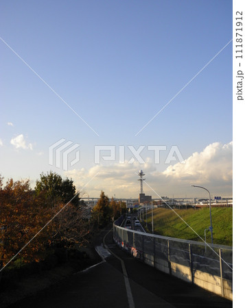新横浜散歩 111871912