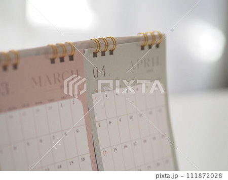 卓上カレンダー(2024年4月 卓上カレンダー(2024年4月 111872028