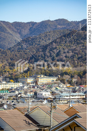 【京都風景】宇治平尾の公園から見た醍醐周辺の眺め 【京都風景】宇治平尾の公園から見た醍醐周辺の眺め 111872613