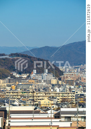 【京都風景】宇治平尾の公園から見た醍醐周辺の眺め 【京都風景】宇治平尾の公園から見た醍醐周辺の眺め 111872619
