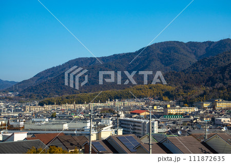 【京都風景】宇治平尾の公園から見た醍醐周辺の眺め 【京都風景】宇治平尾の公園から見た醍醐周辺の眺め 111872635