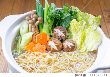 煮込みラーメン鍋 煮込みラーメン鍋 111872931