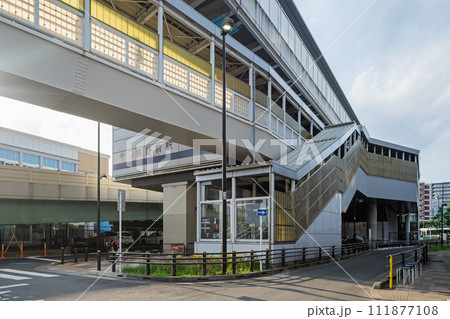 熊野前駅の歩道橋 111877108