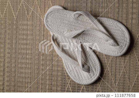 綿素材の草履 111877658