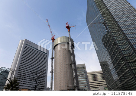 解体工事中の大阪マルビル(2024年2月11日撮影) 解体工事中の大阪マルビル(2024年2月11日撮影) 111878548