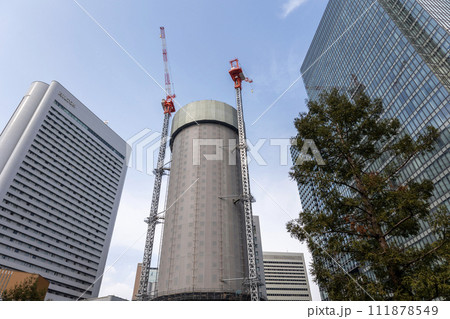 解体工事中の大阪マルビル(2024年2月11日撮影) 解体工事中の大阪マルビル(2024年2月11日撮影) 111878549