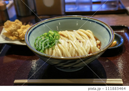 美味しそうな讃岐うどん 美味しそうな讃岐うどん 111883464