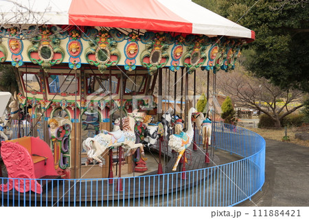 伊豆アニマルキングダムのメリーゴーラウンド 伊豆アニマルキングダムのメリーゴーラウンド 111884421