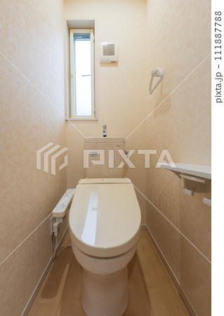 トイレ 111887788