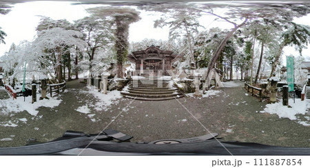 横山不動尊の雪景色VR 横山不動尊の雪景色VR 111887854