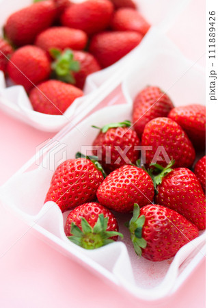 ふるさと納税の返礼品のいちご ふるさと納税の返礼品のいちご 111889426