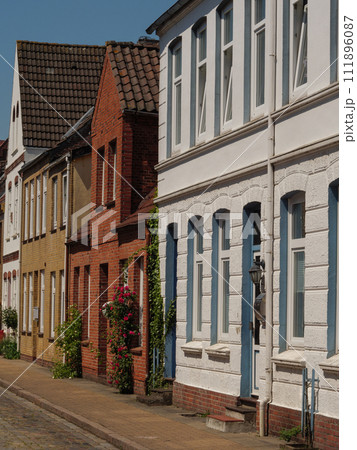 the old city of  Friedrichstadt in northern germany 111896087