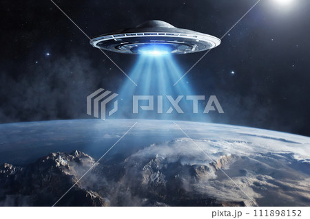 地球に接近するUFOのイメージ 111898152