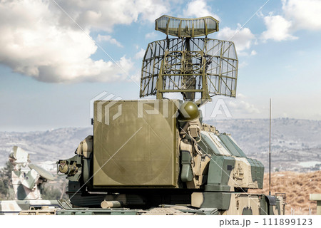 Tracking radar of the anti-aircraft combat vehicle missile system Tracking radar of the anti-aircraft combat vehicle missile system 111899123