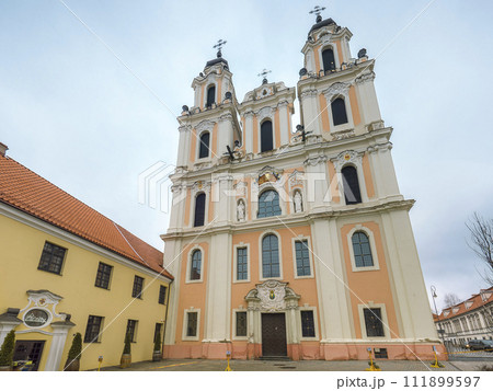 リトアニア・ヴィリニュス Saint Catherine's Church 111899597