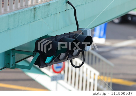 交通信号機 交通信号機 111900937
