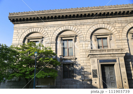 北海道 小樽市 国重要文化財 旧三井銀行 小樽支店 111903739