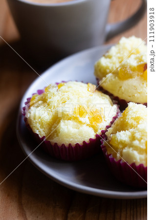 小腹を満たす小さなさつま芋の蒸しパン 111903918