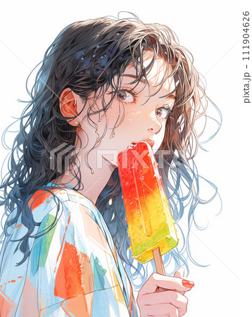 アイスキャンディーを食べる女性 111904626