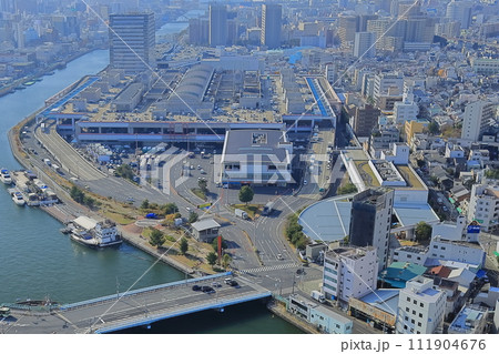 大阪市中央卸売市場と阪市中央卸売市場前港 大阪市中央卸売市場と阪市中央卸売市場前港 111904676