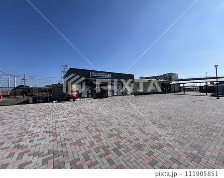 東日本大震災から復興した富岡駅　JR東日本常磐線2 111905851