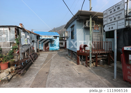 香港　大澳の集落 111906516