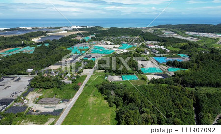再生への一歩 - 大熊町の除染土と中間処分施設群 再生への一歩 - 大熊町の除染土と中間処分施設群 111907092