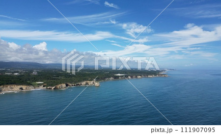 復興の躍動 - 富岡町の新たな始まりを告げる漁港を空撮6 111907095