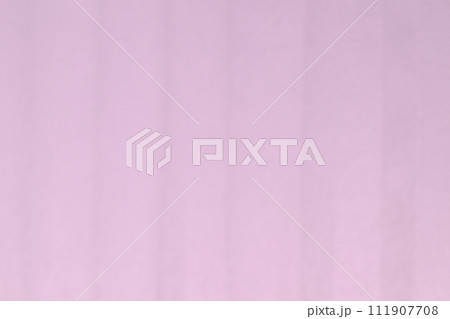 和紙によるボケ味屏風イメージの背景素材 111907708