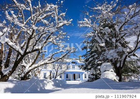 新雪の豊平館(中島公園)_4572 新雪の豊平館(中島公園)_4572 111907924