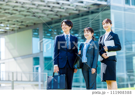 就活生 ビジネスイメージ 就活生 ビジネスイメージ 111908388